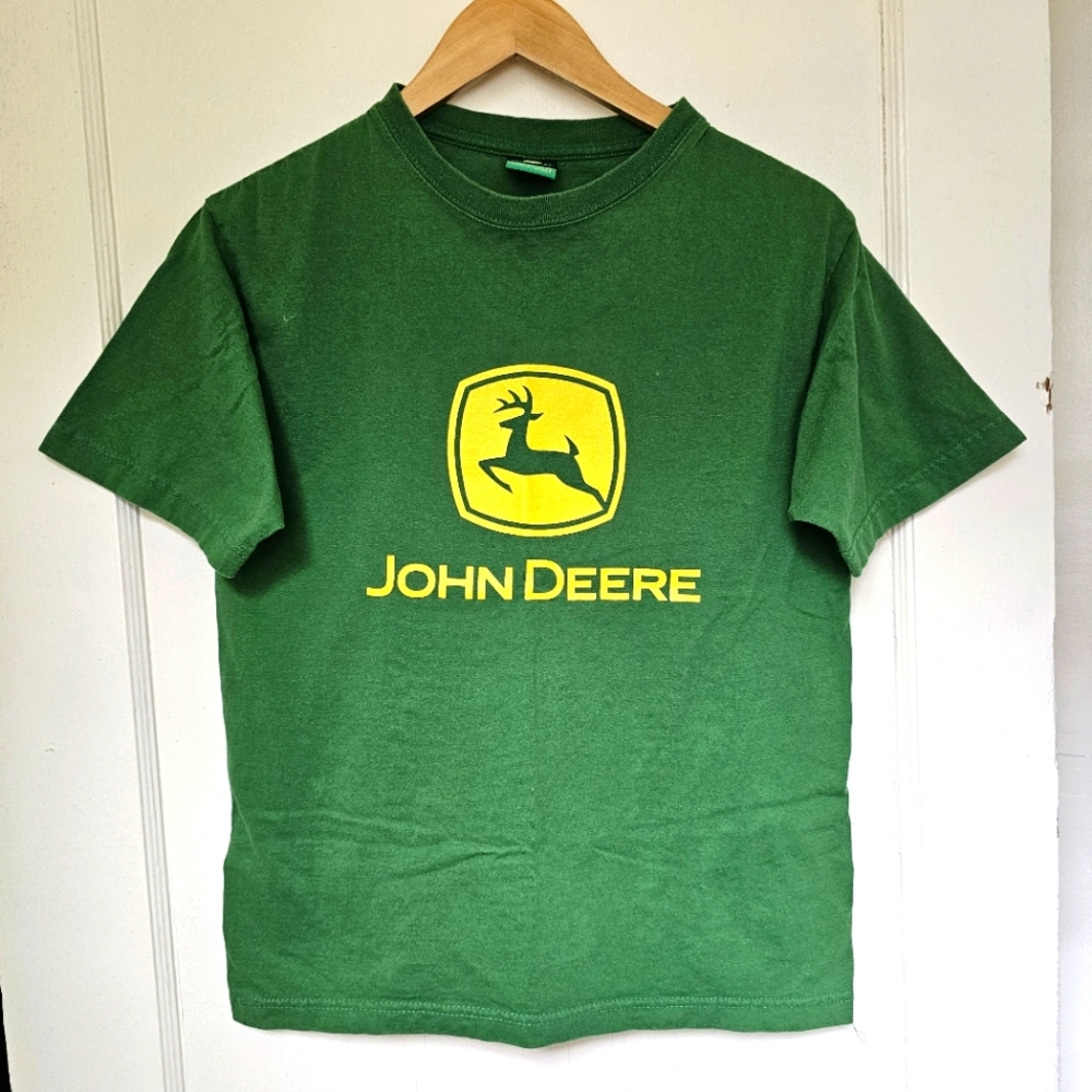 John Deere official merch t-shirt (L 14/16)